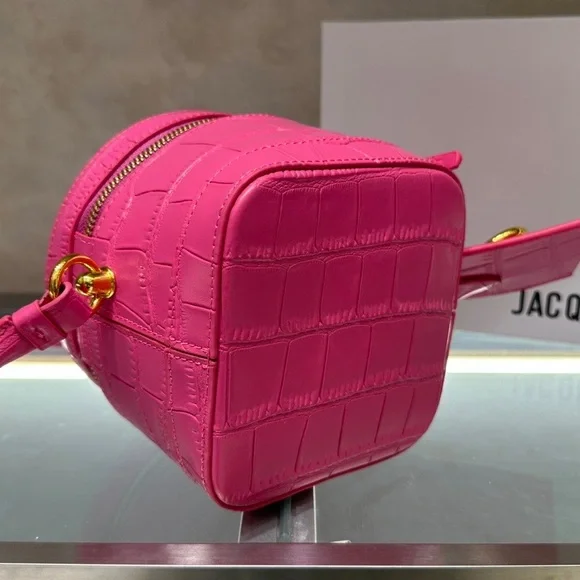 Jacquemus pink leather shoulder bag, 11.5X15.5X15.5cm - Picture 4 of 9